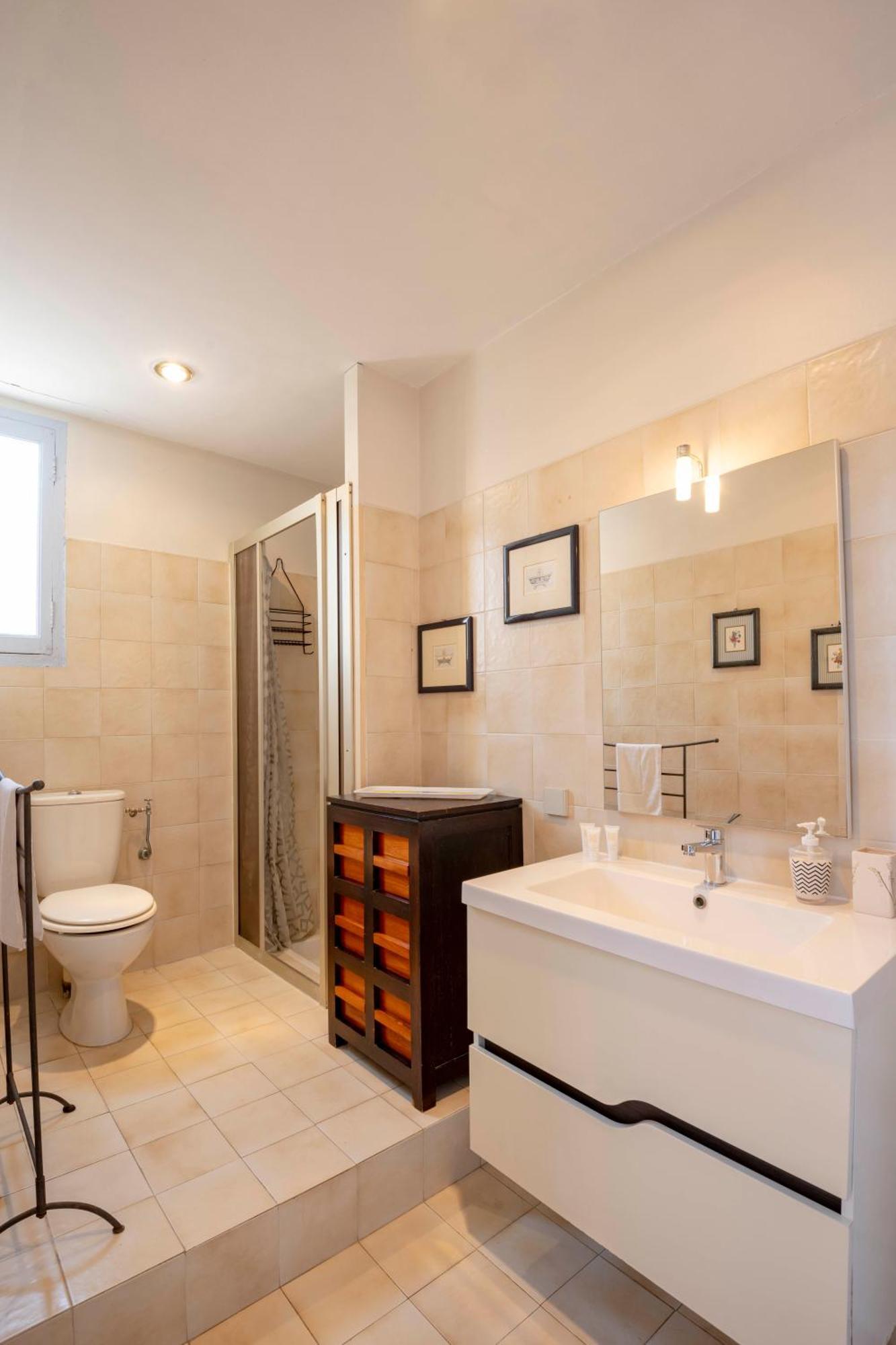 Charming 2p Air Conditioned Close To Sea,transportation & Amenities Apartamento Villefranche-sur-Mer